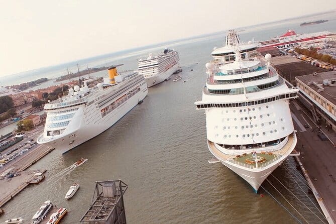 Transfer from Padova to Venice City Airport/Port or v.v. - What to Expect During the Transfer