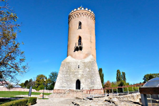 Transylvania Day Trip from Bucharest: In Search of Count Dracula - Discovering the Past of Vlad the Impaler at Targoviste