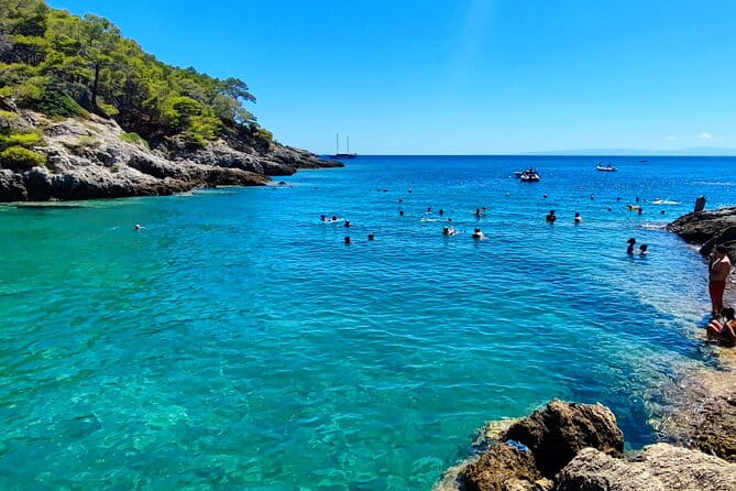 Tremiti Islands from Rodi Garganico: ferry and boat tour - San Nicola: A Fortress and Abbey with a Storied Past