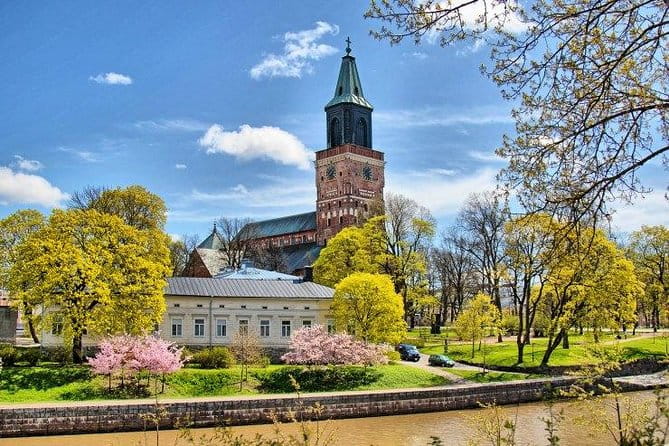Turku tour from Helsinki - Exploring Turku Castle: A Fortress of History