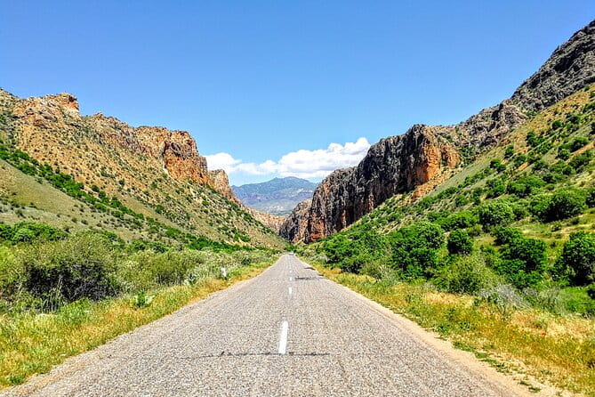 Urbex photo tour in Armenia - The Urbex Experience: Abandoned Sites and Photo Opportunities