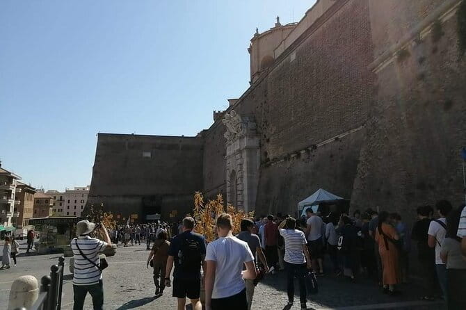 Vatican Museum ~ Sistine chapel Guided Tour Without Queue - The Experience in Practice: What You Can Expect