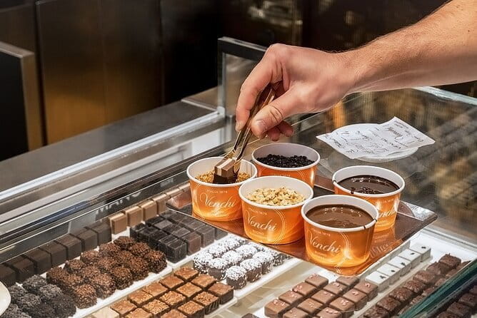 Venchi Duomo: Chocolate Tasting Experience in Florence - The Guided Tasting: Flavors and Artistry