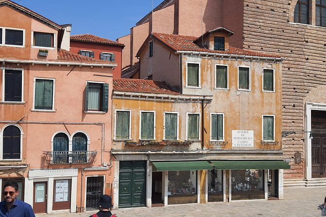 Venice City Highlights Small Group Tour with a local guide - FAQ