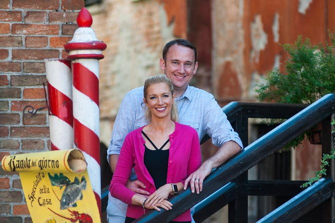 Venice Visitor 90min 40 pictures Photo Session in Venice - Exploring the Portrait-Packed Venice Photo Session in Depth