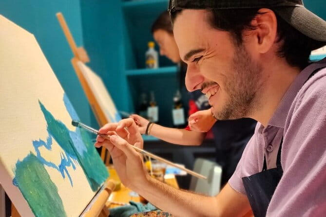 Vermouth-Art, paint and sip and Spanish Vermouth - FAQ about the Vermouth-Art Experience in Barcelona