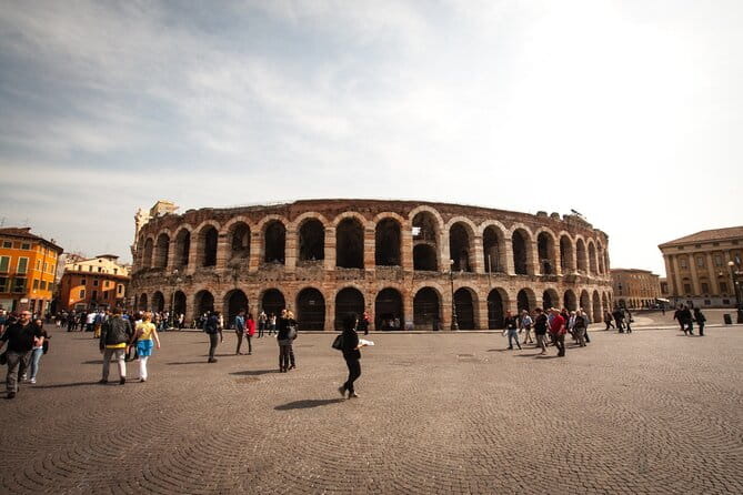 Verona: Welcome Private Tour w/ a Local - The Sum Up