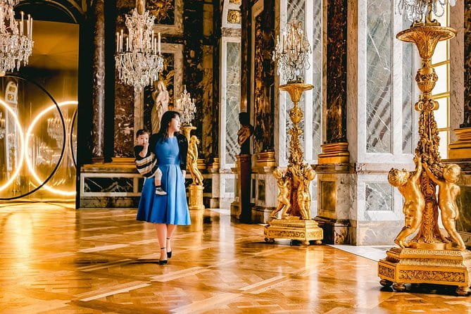 Versailles & Marie Antoinette's Estate Full-Day Private Family Tour - Exploring the Full Versailles Experience