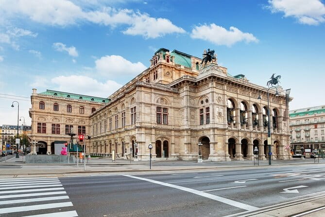 Vienna: Freud, Mozart & Beethoven Exploration Game - FAQ