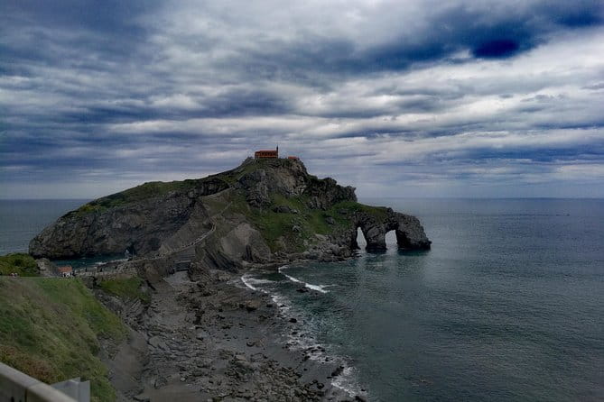 Visit Dragonstone From San Sebastian - In-Depth Look at the Experience