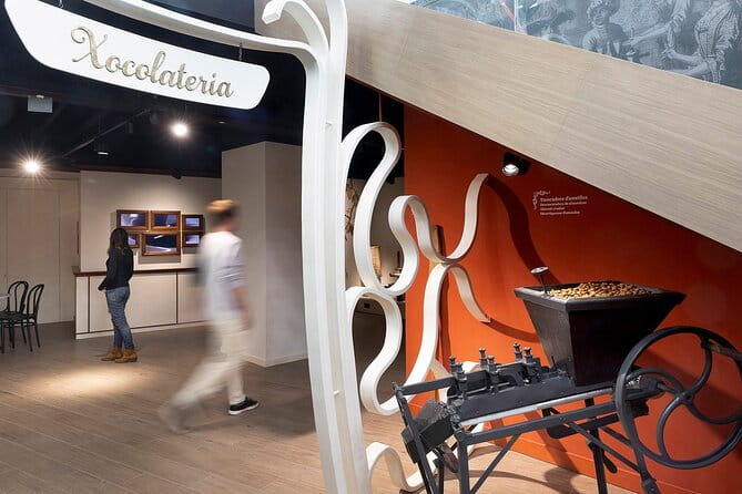 Visit with tasting of Vicens nougat and Jolonch chocolates - FAQs