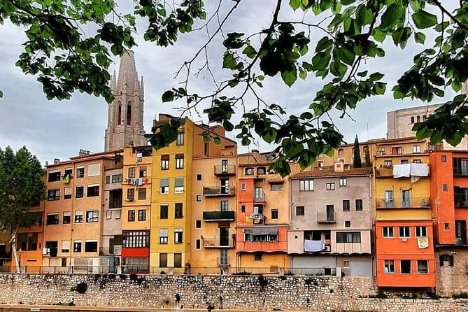 Walking Tour in Girona History and Gastronomy with Tasting - A Tasting of Girona: Food and Drink