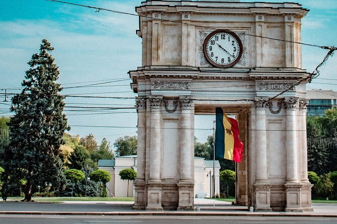 Walking Tour of Chisinau with Local Guide - The Moldova National Opera Ballet: A Cultural Gem