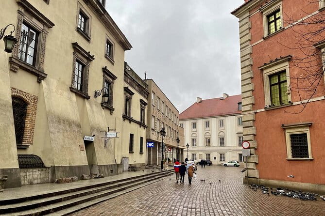 Warsaw's Old Town A Self-Guided Audio Tour - FAQ