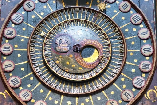 Wells, Cheddar Cheese and Cheddar Gorge - Private Day Trip from Bath - The Sum Up