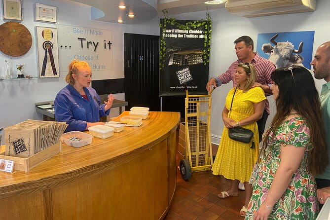 Wine and Cheese Tasting Tour in Cheddar Valley - Discovering Cheddar’s Artisanal Cheeses
