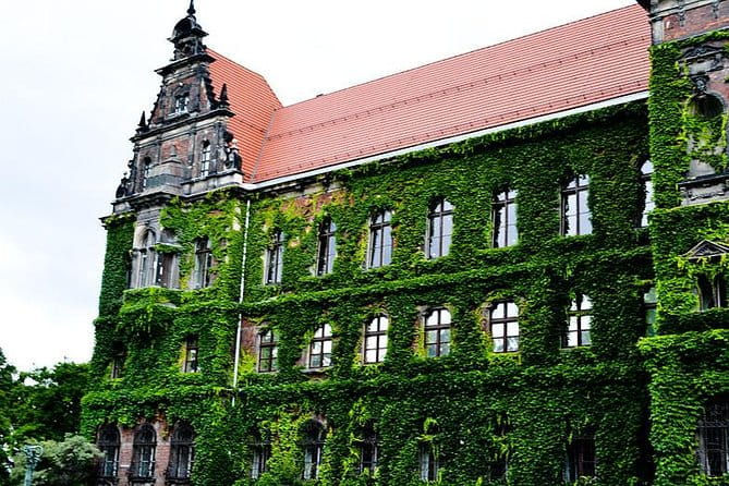 Wroclaw: Skip the Line Panorama Raclawicka and Ostrow Tumski Guided Tour - Final Thoughts