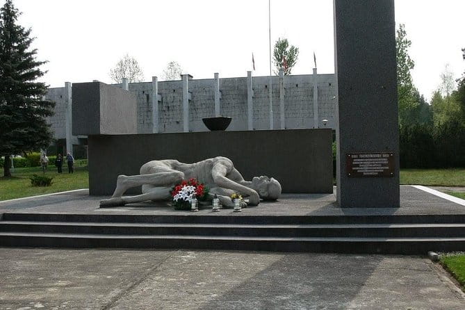 Wroclaw To Stalag Luft Tour - The Great Escape Tour - An In-Depth Look at the Wroclaw to Stalag Luft III Experience