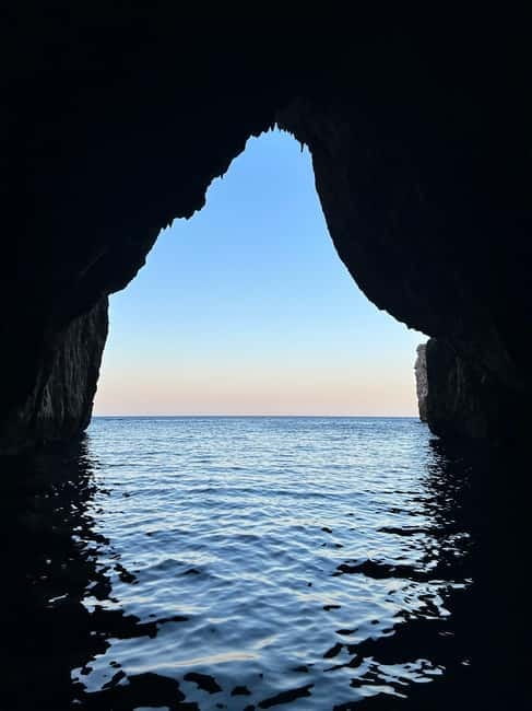 1-hour boat excursion to discover the caves of Salento - The Unique Charm of the Cave Tour