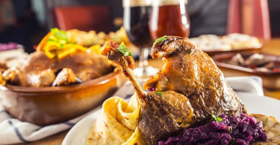 1000 years of history! Evening walking foodie tour - Who Will Love This Tour?