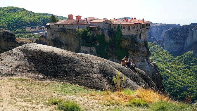 2 Day Private Tour of Meteora & Thermopylae From Athens - The Sum Up