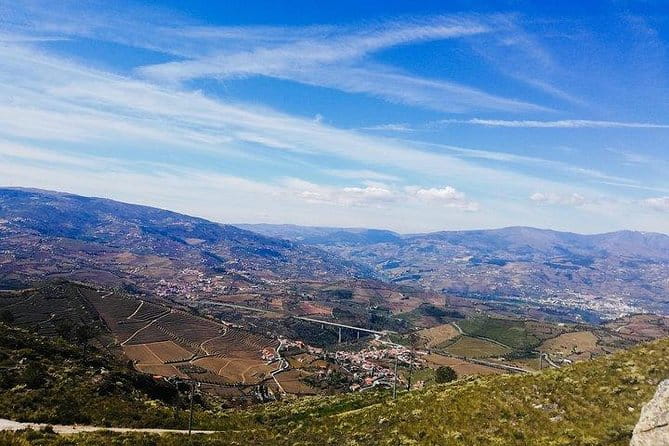 2 Days Douro Valley Tour - Douro Valley Wine Tour - Private Tour - All Included - Exploring the Douro Valley in Depth