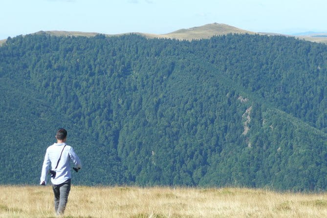 2 Days Private Tour - The Romanian Caves from Bucharest - Day 2: From Women’s Cave to Sculptural Symbols