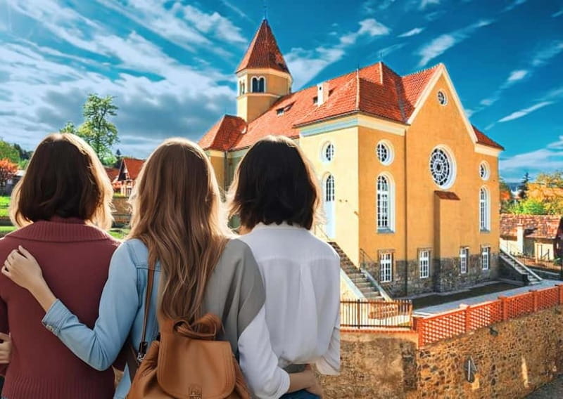 3h Jewish Tour: Synagogue, Castle, Gingerbread & Snaps - Who Will Love This Tour?