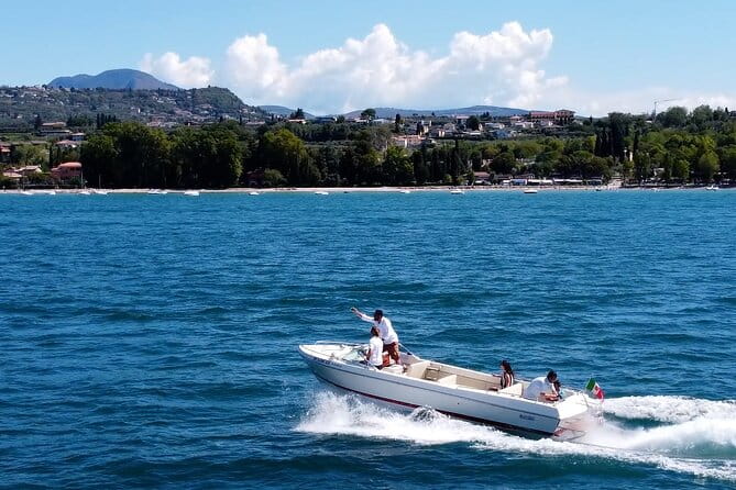 4-Hour Boat Tour on Lake Garda from Lazise - Cruising the Coast: Bardolino and Cisano