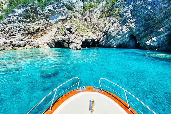 4 Hours Private Boat Tour of Capri - What to Expect from the Experience