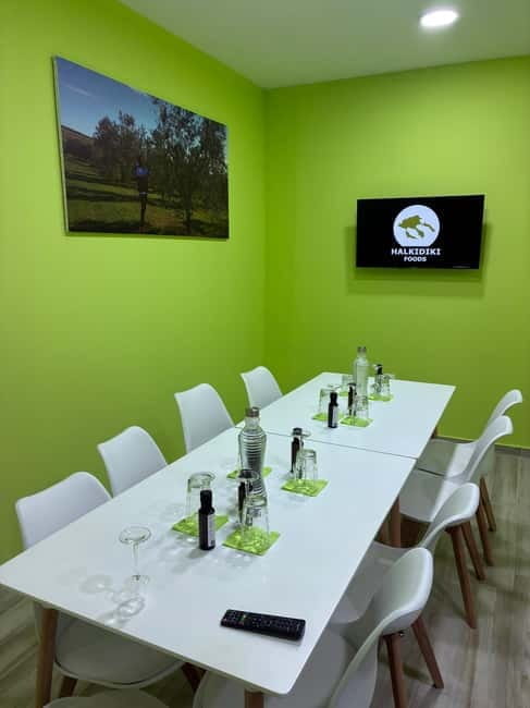 45 min. Olive Oil Workshop in Kriopigi - Halkidiki. - The Educational Content: What You’ll Learn