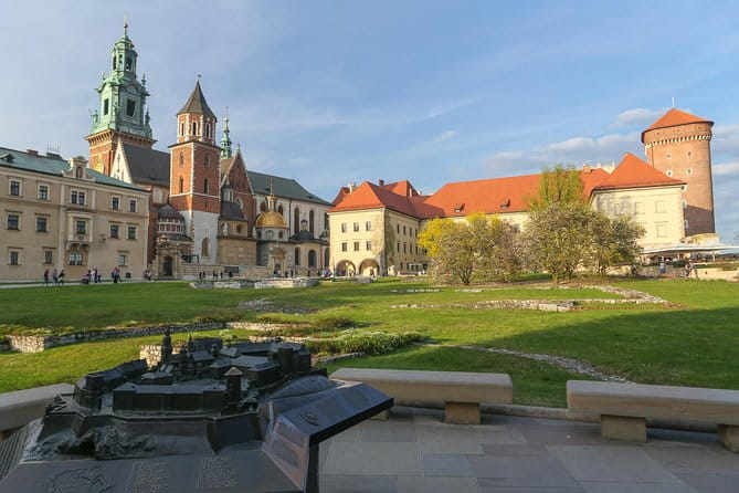 5 days in Krakow and Zakopane: transfers, tours and accomodation - Who is this tour best suited for?