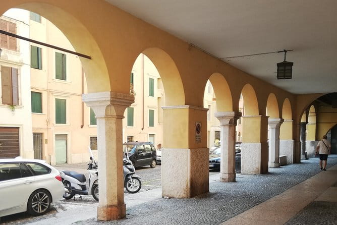 A Charming Verona Small Group Stress Free City Tour with a Local Guide - Who is this tour best suited for?