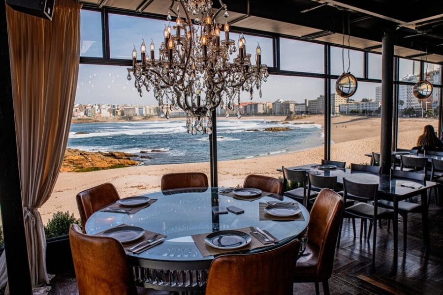 A Coruña: 4-Hour Guided City Walking Tour with Food Tasting - Price and Logistics: Making It Work for You