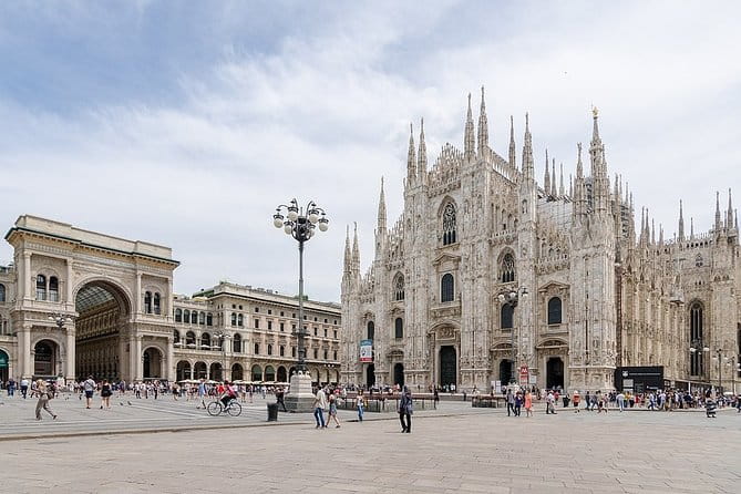 Airport Transfer: Milan to Malpensa Airport MXP by Luxury Van - Entering The World of Milan’s Airport Transfer Service
