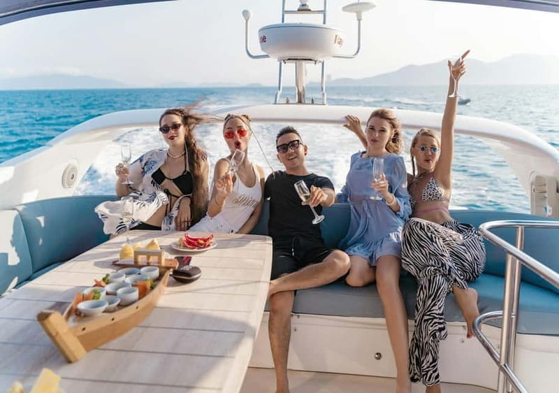 Alanya/Side/Belek:Luxury yacht tour for your special moments - Entering a World of Comfort and Style