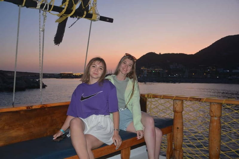 Alanya: Sunset Party Boat w/ Dinner & Unlimited Drinks - The Itinerary: What You Can Expect During the 4.5 Hours