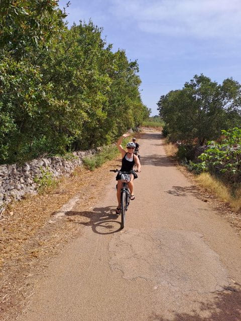 Alberobello e-bike tour with visit to a donkey farm - Who This Tour Suits Best