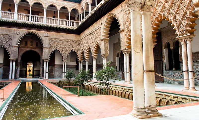 Alcazar of Seville Exclusive Group, max. 9 travelers - Exploring the Mudéjar Palace of Peter of Castille