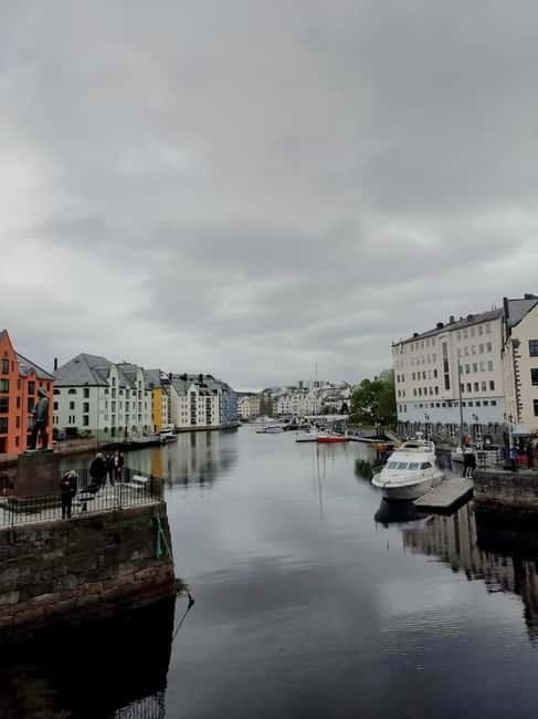 Ålesund: Art Nouveau Walking Tour - Price, Logistics, and Practical Tips