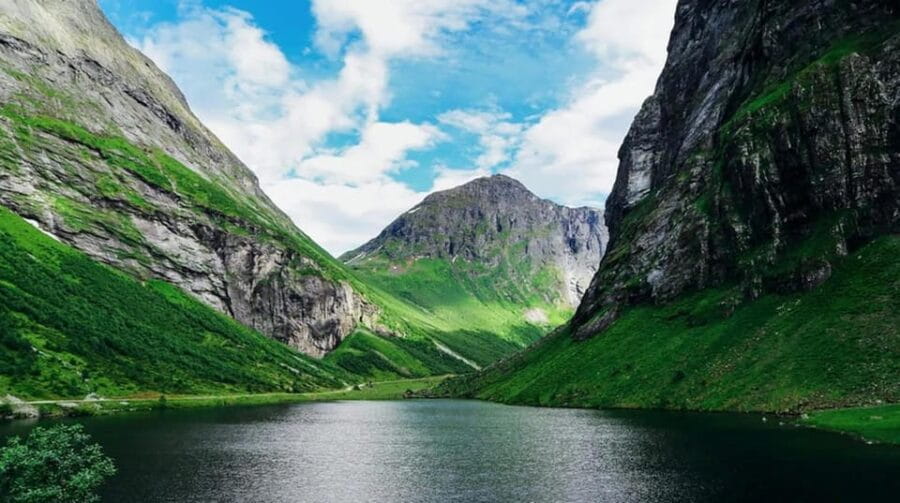 Ålesund: Fjord sightseeing bus tour, Ålesund to Øye one way - The Itinerary: What to Expect at Each Stop