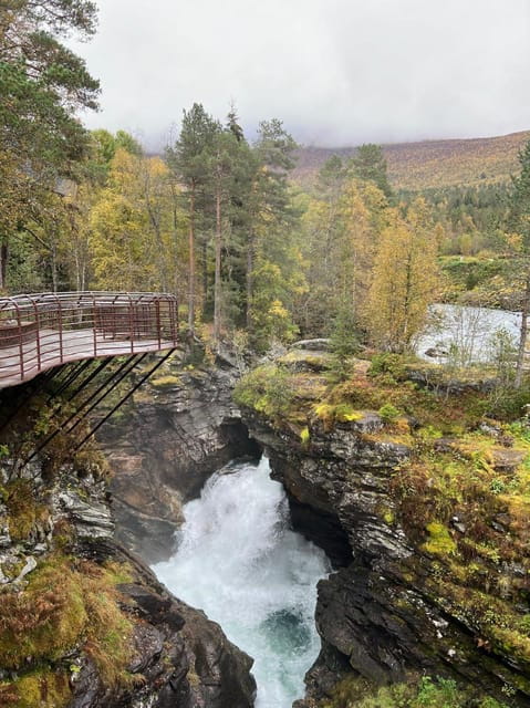 Ålesund: Kingdom of the Trolls-Scenic Drive to Trollstigen - Entering Ålesund: A Fairytale Coastal Town
