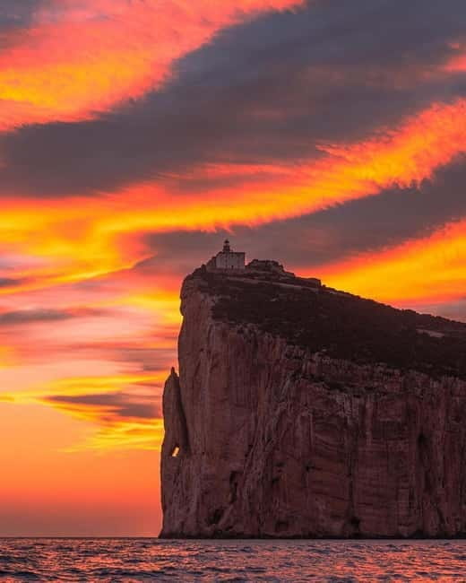 Alghero: boat tour with aperitif at sunset in Porto Conte - Entering the World of Sardinian Coastal Beauty