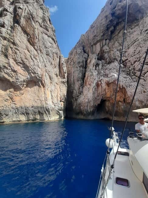Alghero: Sailing catamaran day trip with lunch - Why This Tour Stands Out