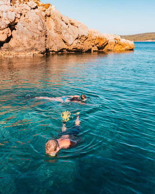 Alghero: Snorkeling tour for small groups with local guide - Who is this tour best suited for?
