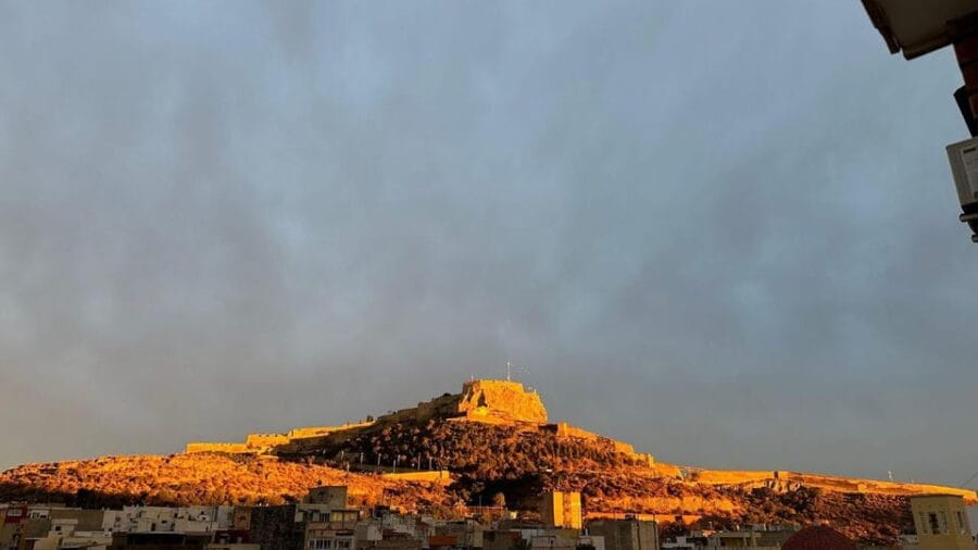 Alicante: Night Walking Tour - Who Will Love This Tour?