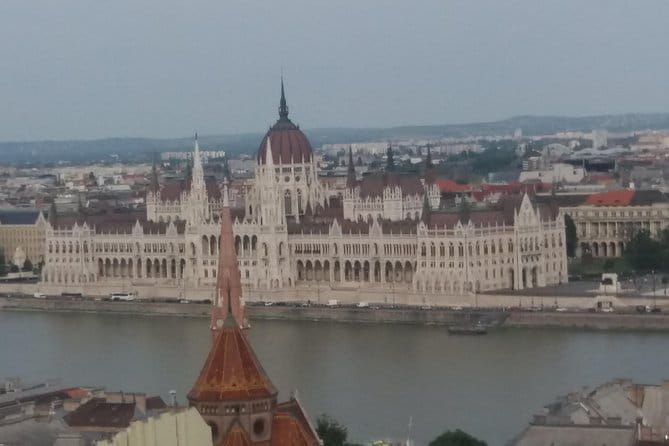 All day city tour in Budapest - FAQs