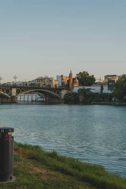 Alma Trianera: A 120-minute sensory walking tour of Triana. - Practical Details and Value