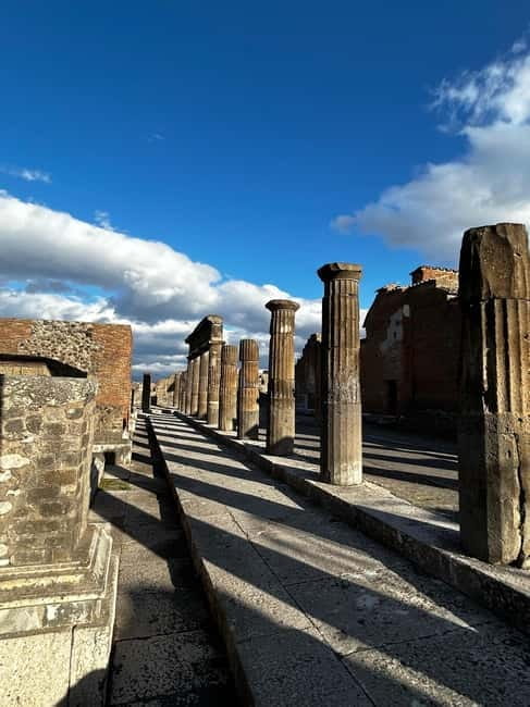 Amalfi Coast and Pompeii from Naples or Sorrento - Who Will Love This Tour