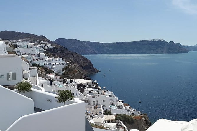 Amazing sightseeing in Santorini - The Logistics and Value of a Private Tour